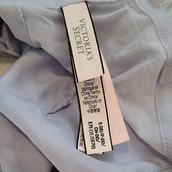 Victoria's Secret Light Purple Lace Bralette - Picture 6 of 12